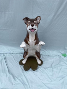 Finished Dog Sculpture 22- Paws on the Platte 2021