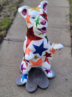 Finished Paws on the Platte Sculpture by Jenn Porter-Milne