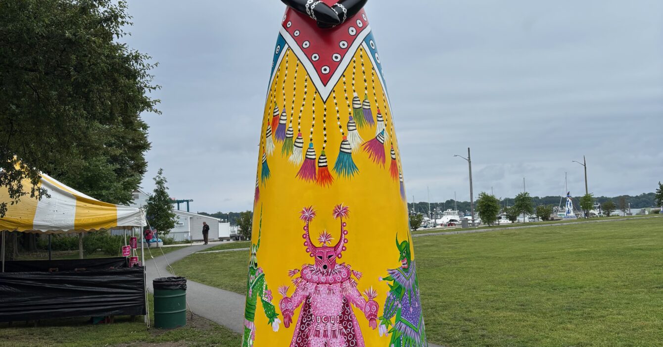 SalemMAFacelessDollArt